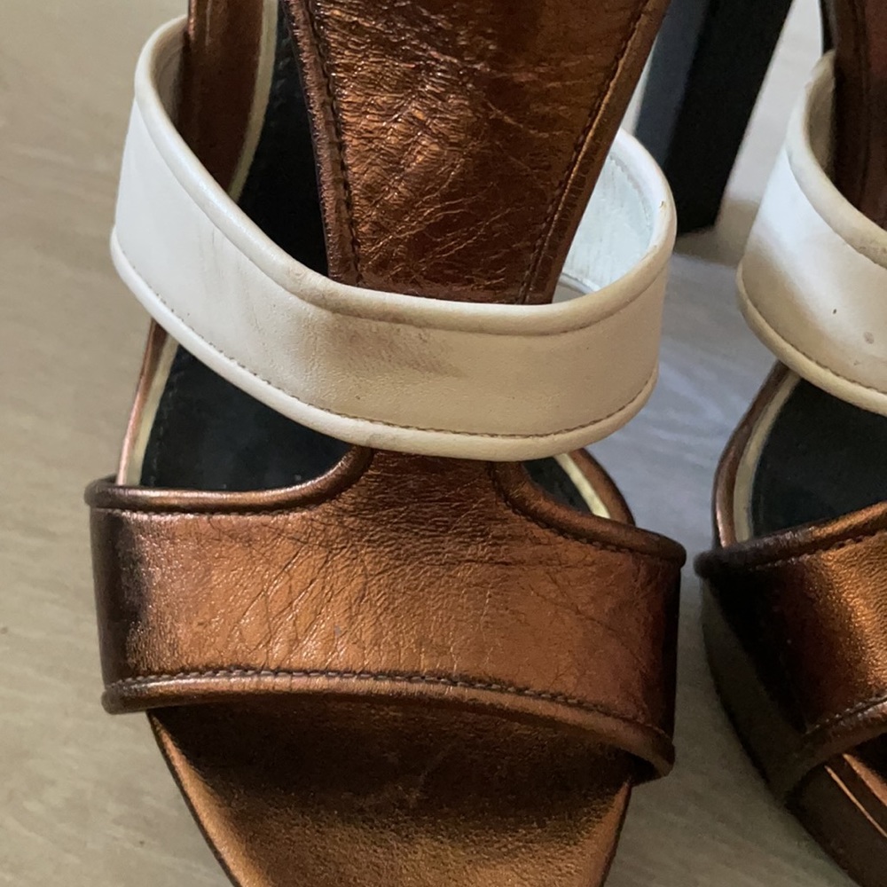 Gucci Platform Heels - Picture 4 of 6